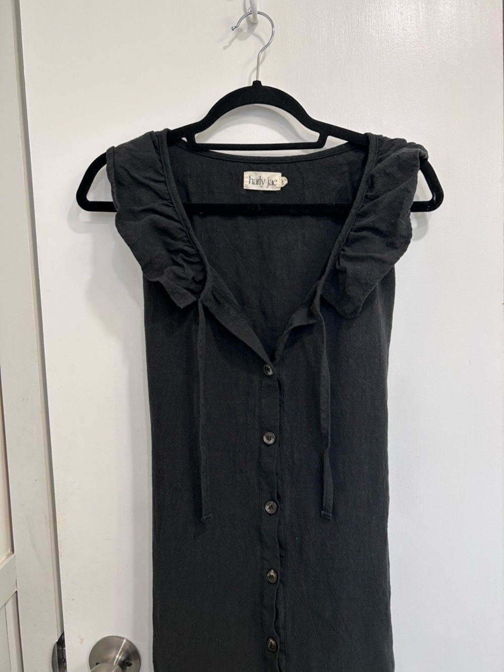 Harly Jae Etoile Dress Black Button-Front Midi Dress with Ruffled Collar - Picture 5 of 15